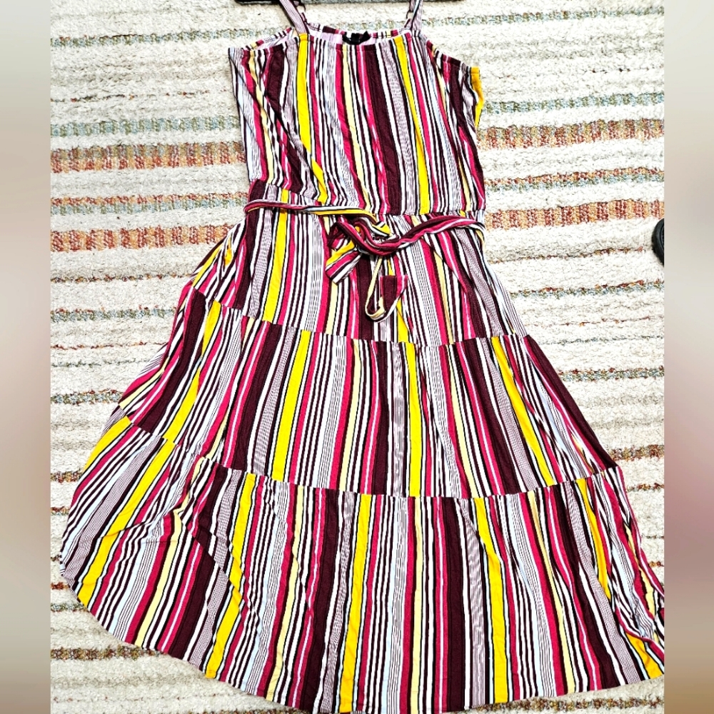 Stripe long plus size maxi dress.